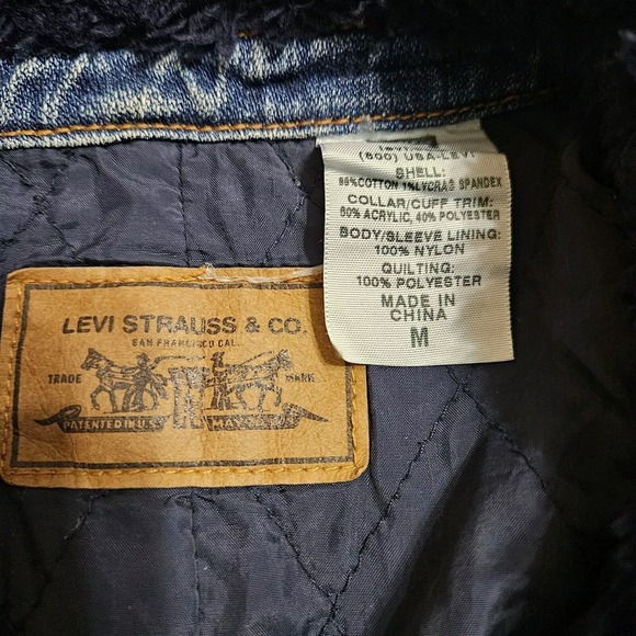 Levi's Denim Tucker Jacket Blue Women's Medium Lined Faux Fur Collar - Picture 14 of 14